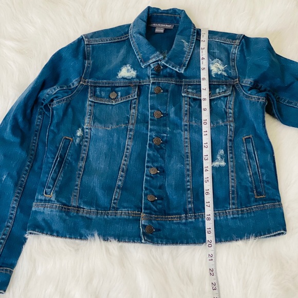 A Pea in the Pod Maternity Jacket - Picture 8 of 9